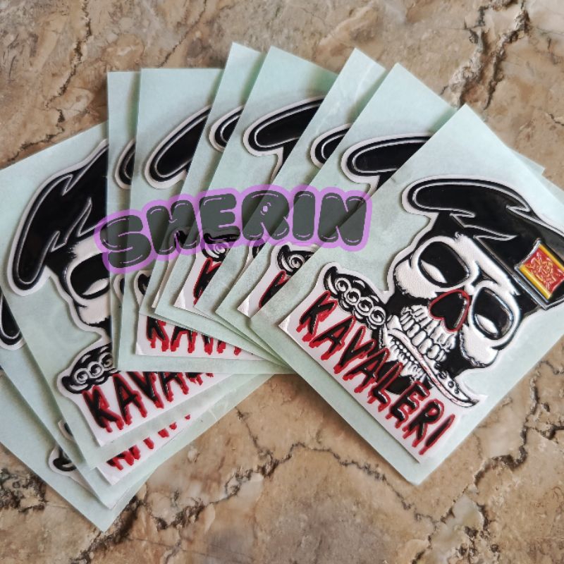 

Stiker embos Tengkorak Kavaleri