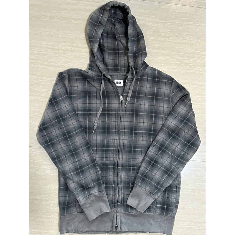 Jaket Uniqlo Hoodie Zipper Tartan