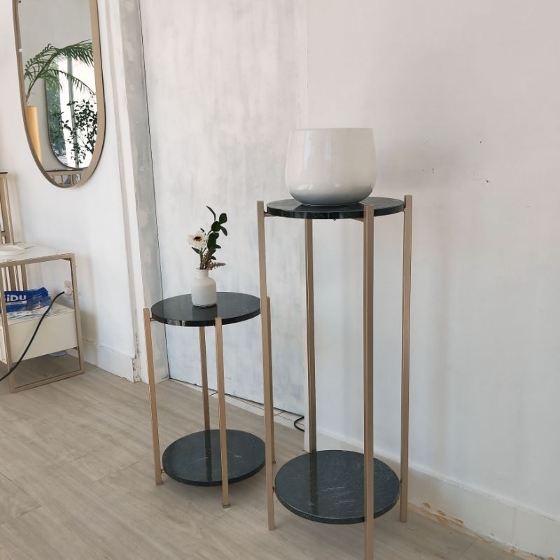 Round Table Meja Tanaman Meja kecil sudut ruangan Meja Bulat Minimalis ModernREADY STOCK Round Table
