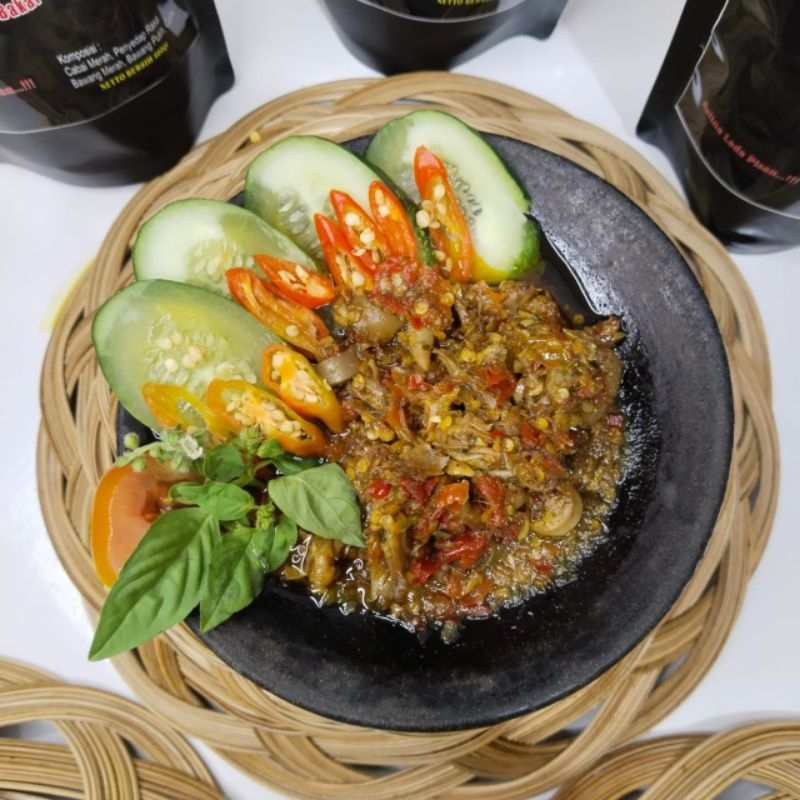 

Cumi Sambal Mattaah 200grm Makanan Pedas dengan Tahanan Lama - Food