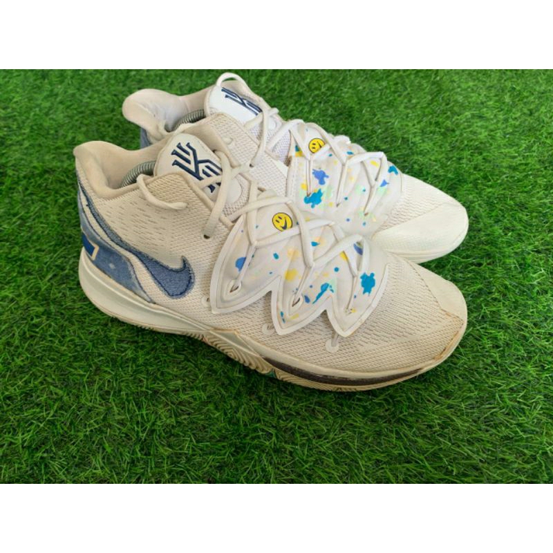 SEPATU BASKET N*KE KYRIE ORI SECOND SIZE 42