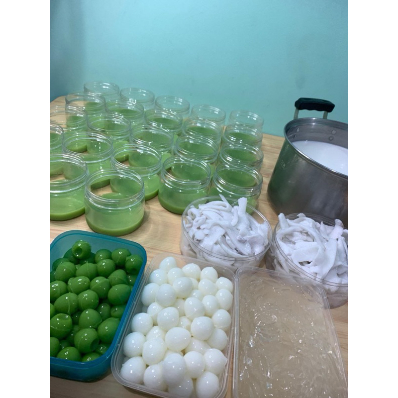 

Pandan Coconut Puding Jar (Min.Order 2)