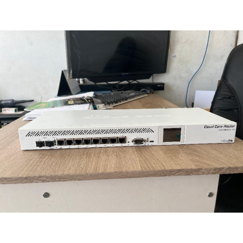 mikrotik ccr1009-7g-1c-1s+ bekas normal