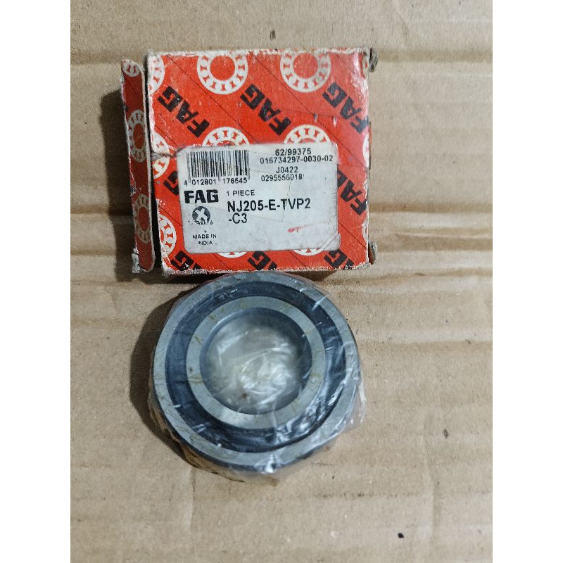 NJ 205 E TVP2 C3 FAG Cylindrical Roller Bearing 25X52X15 mm