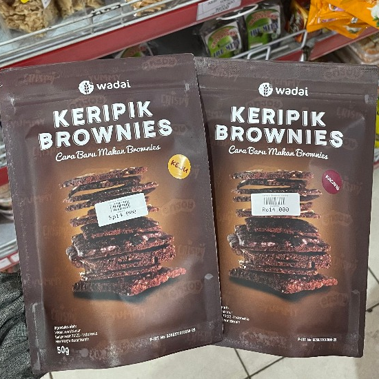 

Keripik Brownies Wadai 50g | Keripik Brownise | Brownies Kering