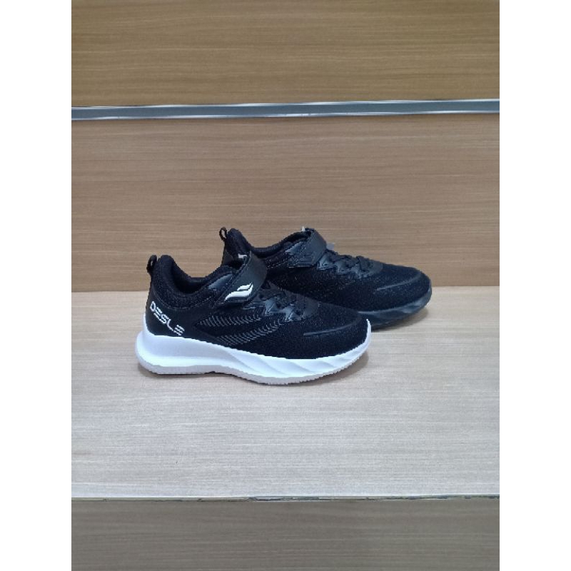 Sepatu Sekolah Desle Clarice Jr