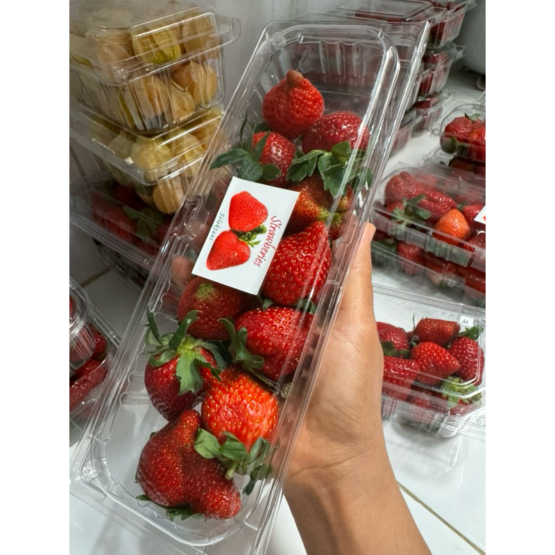 

STRAWBERRY ORGANIK GRADE AA PLUS (JUMBO) 250 GRAM