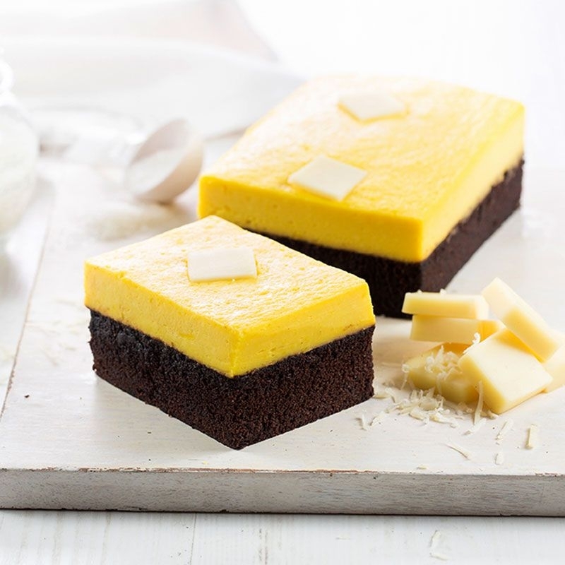 

AMANDA CHEESE CREAM BROWNIES KEJU