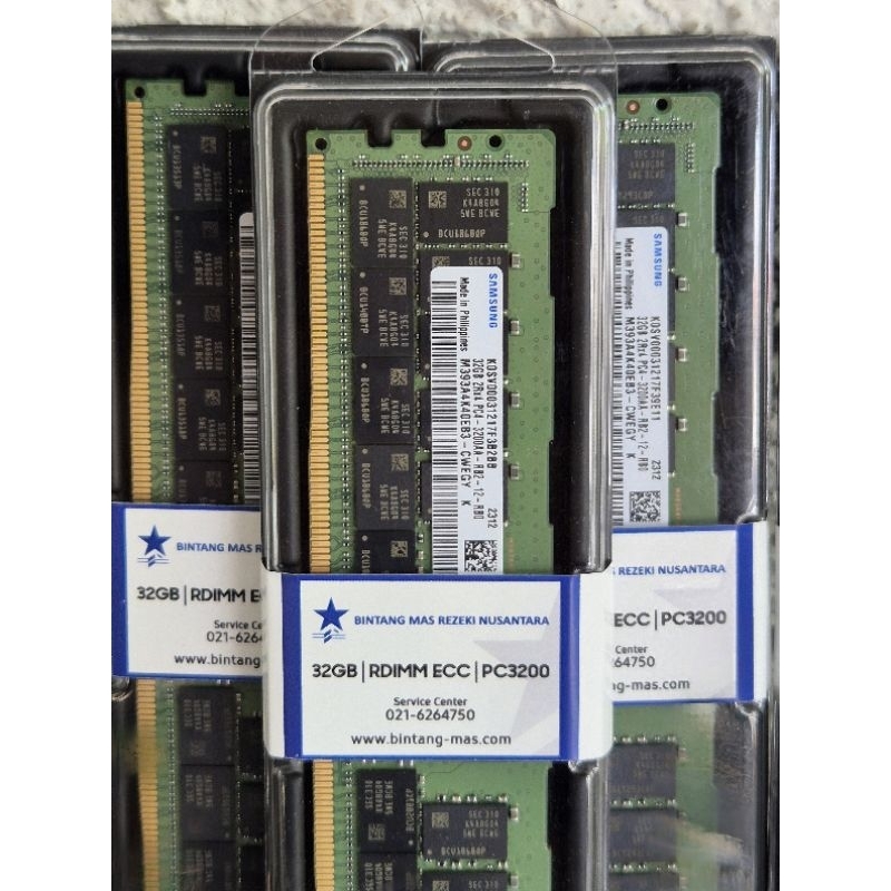 Memory SAMSUNG 32GB ECC RDIMM PC3200 DDR4 3200Mhz REG M393A4K40EB3-CWE Memory RAM Server Dell R440 R