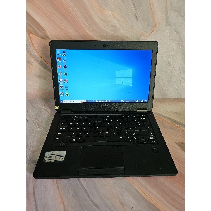 dell i7 gen 5 ram 8 ssd 256 normal no minus