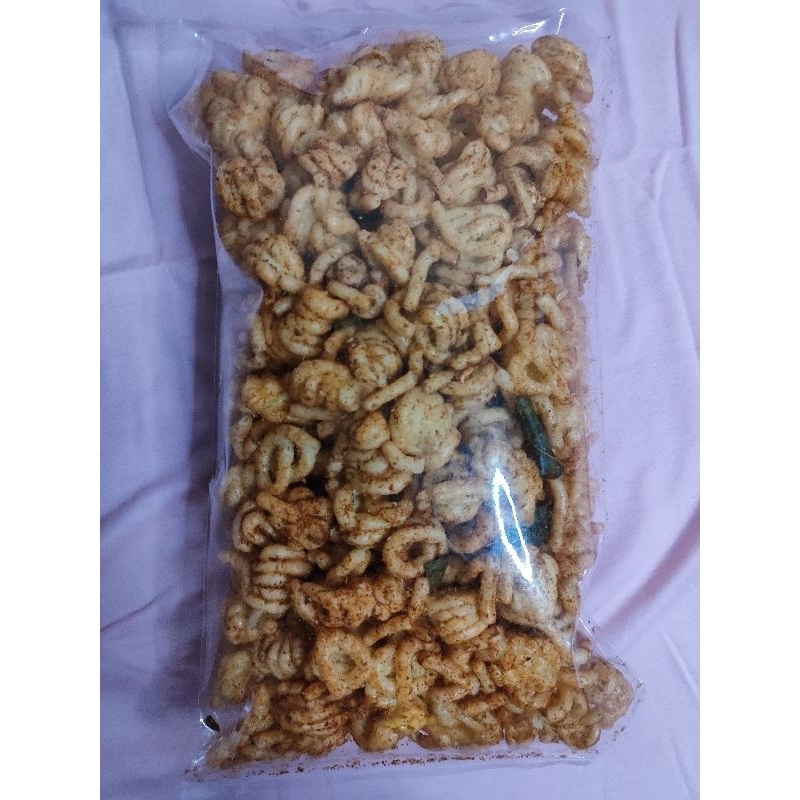 

kerupuk udel pedas daun jeruk 250 gram