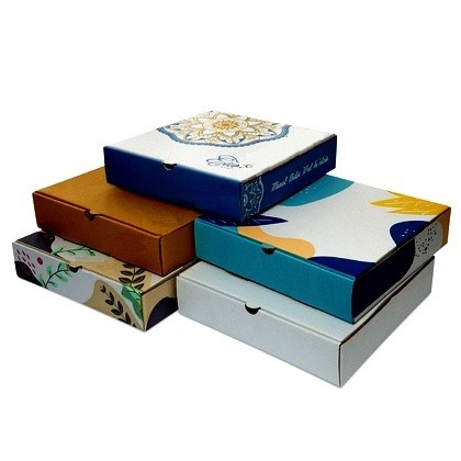 

10 Pcs Kotak Packing Hampers 30x30x7 Cm Parcel Dus Hadiah Ulang Tahun Box Die Cut Pizza Tebal