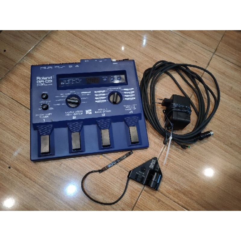 efek gitar synthesizer roland gr09 bkn gr55