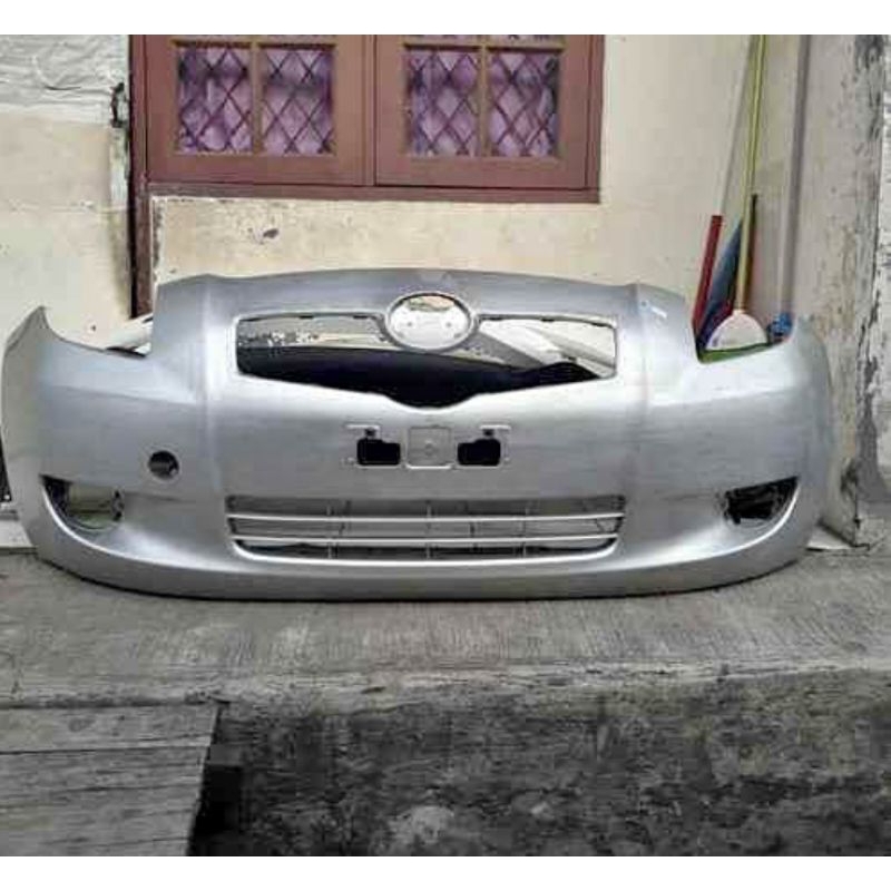 bumper bemper depan yaris 2006 - 2008 original