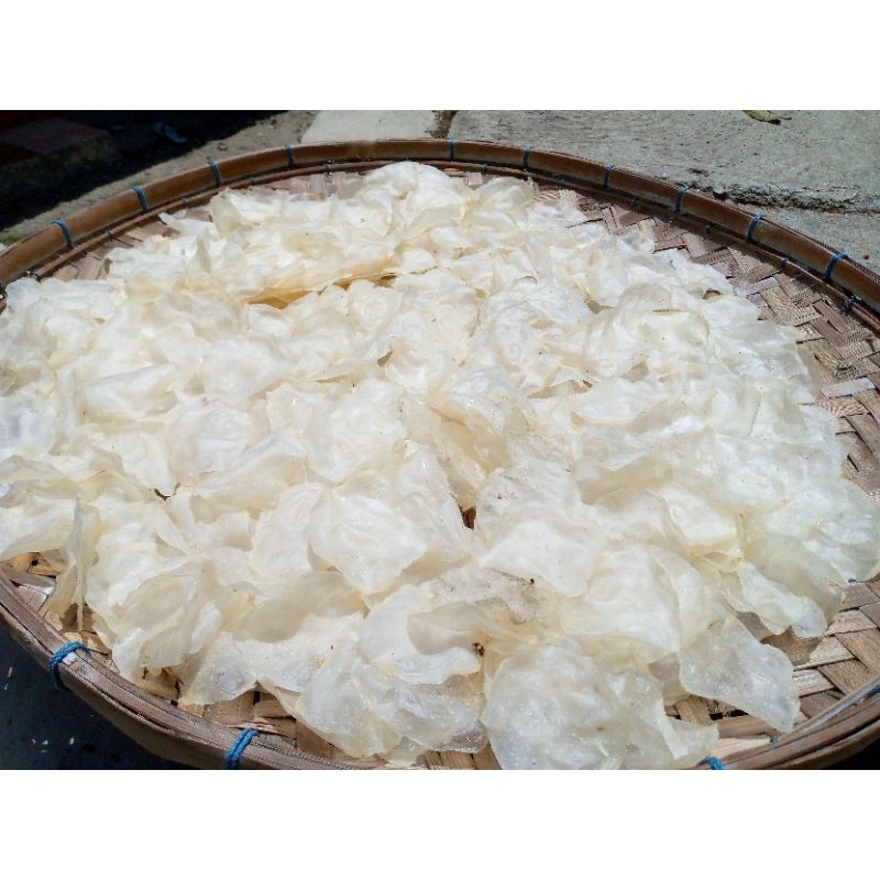 

Opak singkong /Cantor /krupuk singkong mentah. gurih renyah enak. bahan singkong asli. khas kebumen