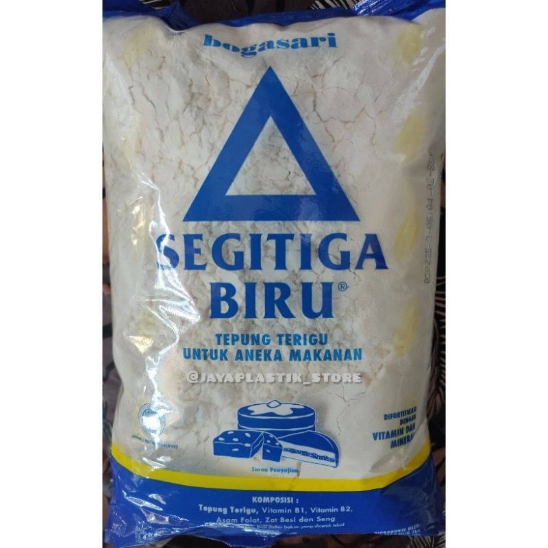 

TEPUNG TERIGU SEGITIGA BIRU 1KG (Protein Sedang)