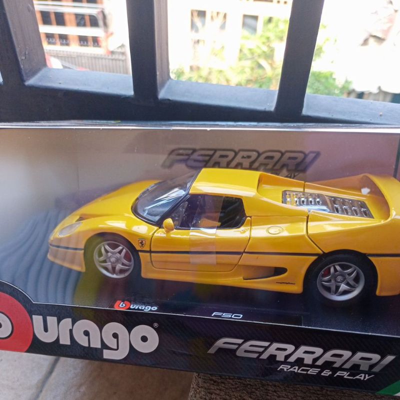 diecast mobil Ferarri f50