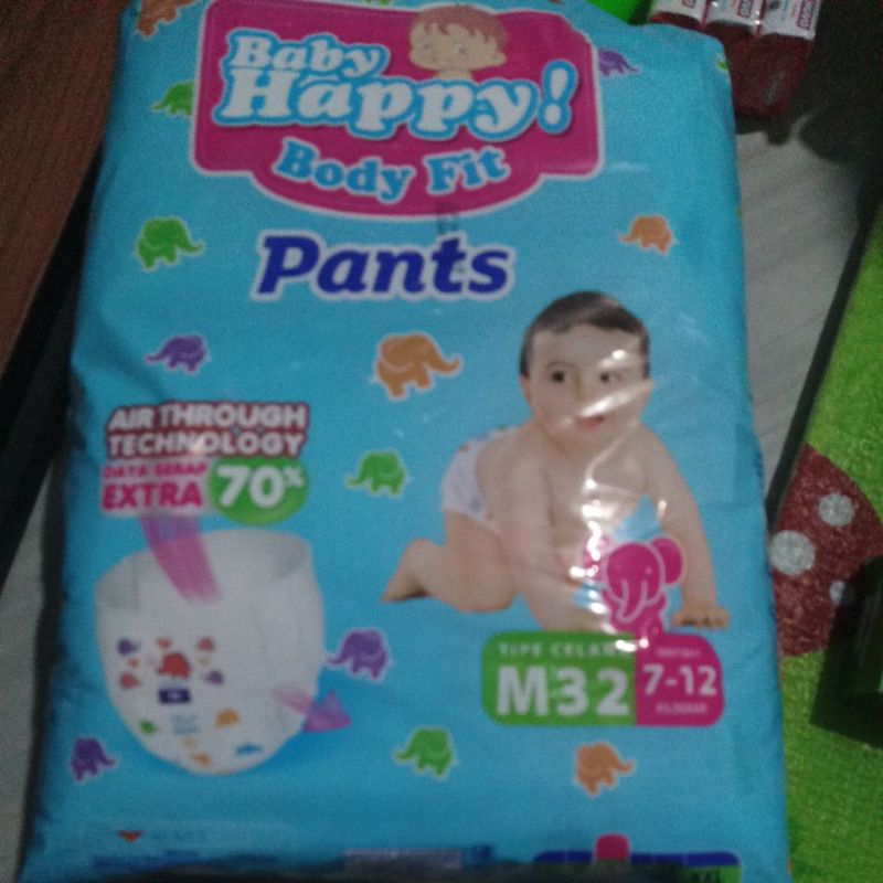 PAMPERS BABY HAPPY