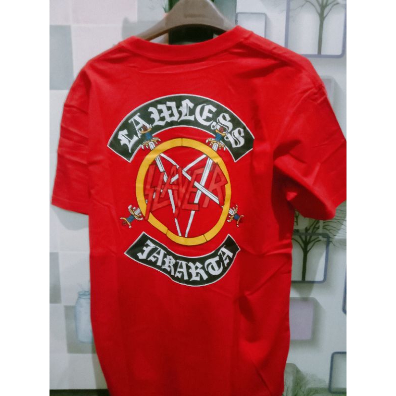 Ts lawless x slayer merah size M (baru)