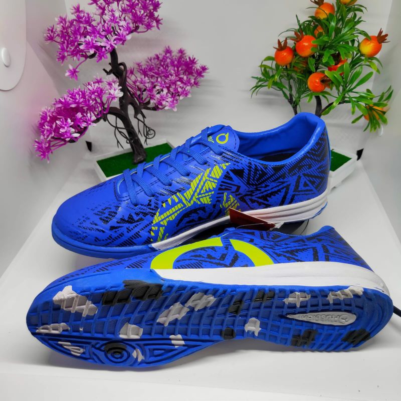 SEPATU FUTSAL  JUNIOR ORTUSEIGHT VOLT ( BATIK ) BONUS KAOS KAKI + TAS JINJING