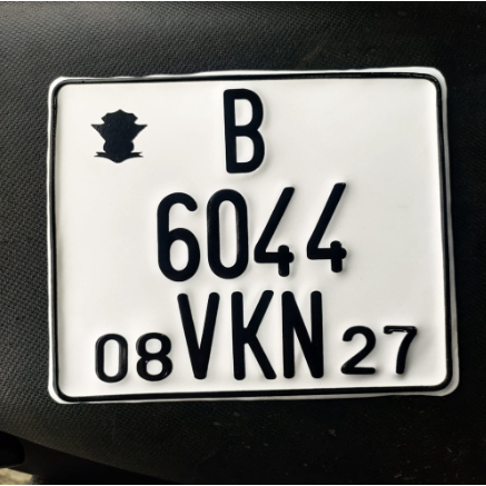 Plat Nomor Motor Vespa Kotak Putih Untuk Motor Vespa