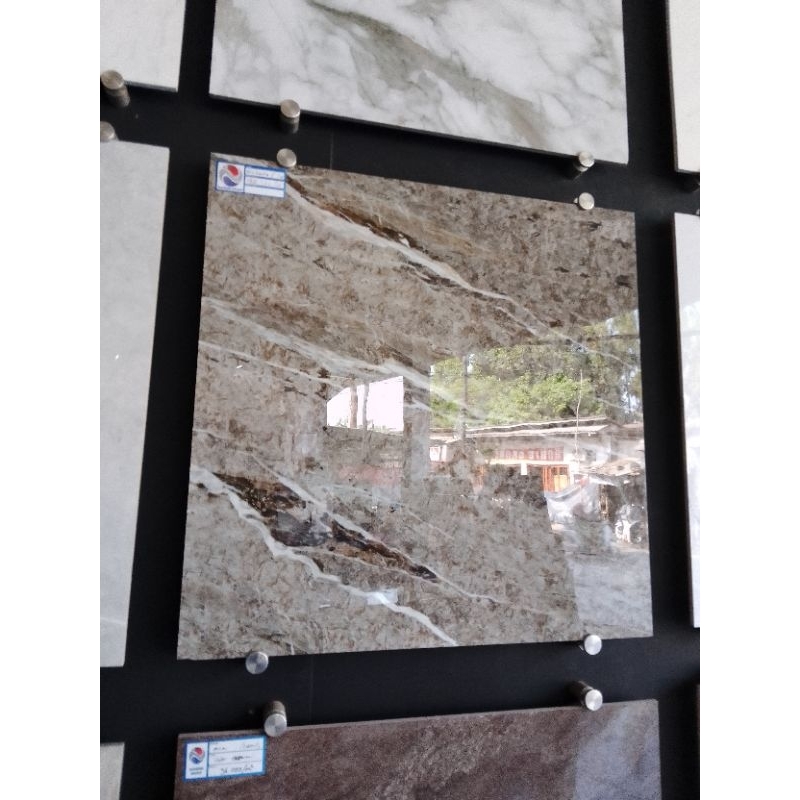 GRANIT 60X60 ARNA NATTAYA DARK GREY