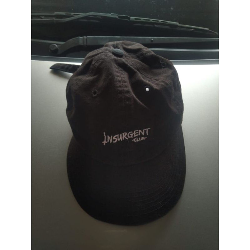 topi insurgent club original