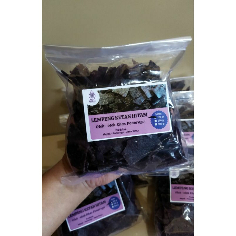 

Kerupuk (Lempeng) Ketan Hitam Mini Mentah 250gr (MINIMAL ORDER 2 PACK)
