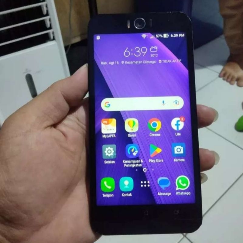Asus Zenfone Selfie 4G LTE Ram 3/32 Handphone Android Second Murah Berkualitas