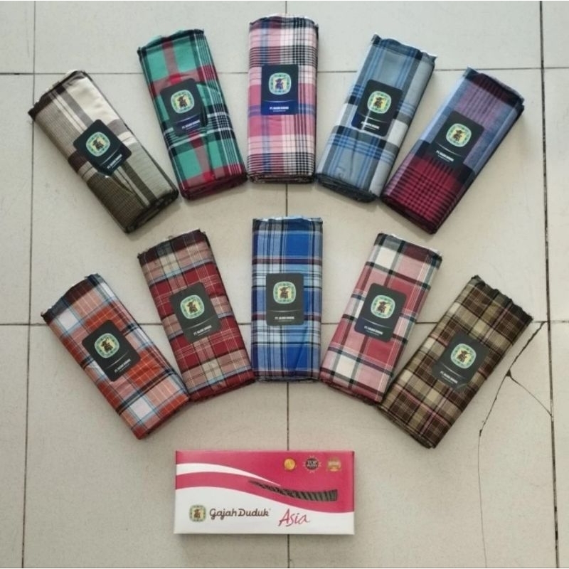 Sarung pria Dewasa cap Gajah Duduk Asia Merah Putih