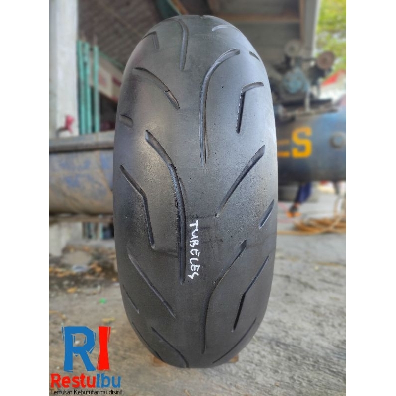 Ban Tubeles Bridgestone Battlax Hypersport S20R 200/50ZR17 (200/50-17)