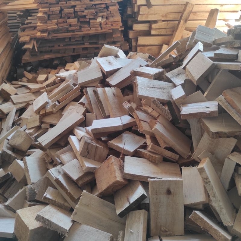 Kayu Jati Belanda Bekas Pallet Potongan Kotak Kecil Max 10cm Tebal 2cm Sudah Halus