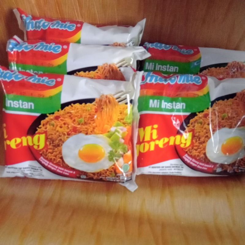 

indomie goreng /5pcs