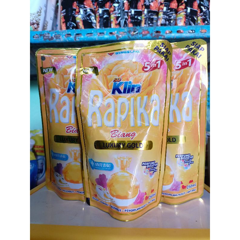 Rapika Pelicin Pakaian