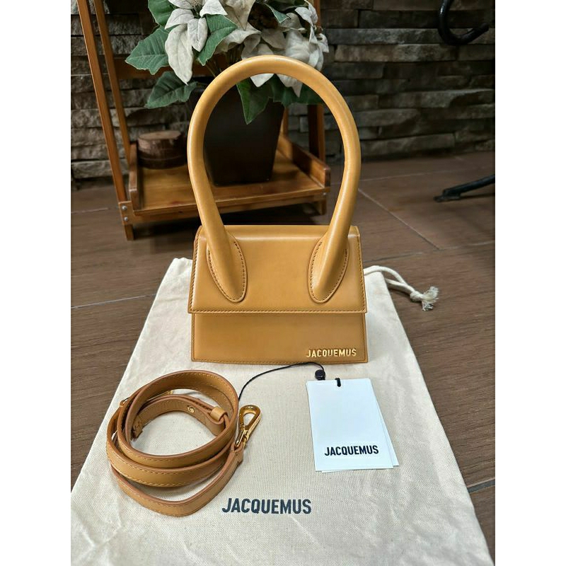 tas jacquemus preloved
