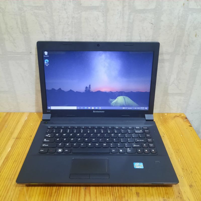 Laptop Lenovo B490, Core i3-2328M, Hd Graphics 3000, Ram 4Gb / 500Gb, BlackSpesifikasi:- Procecor : 