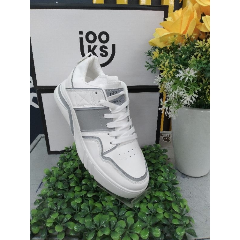 iLooks // SNEAKERS PRIA // F816