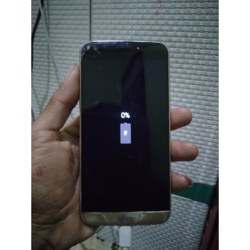 LG G5 minus kaca lcd retak