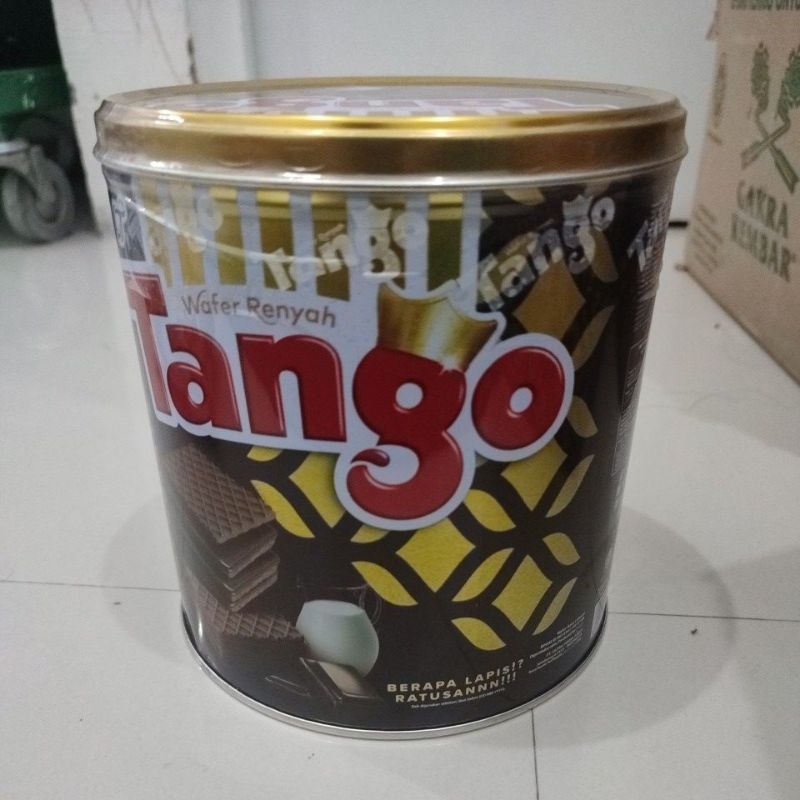 

tanggo kaleng