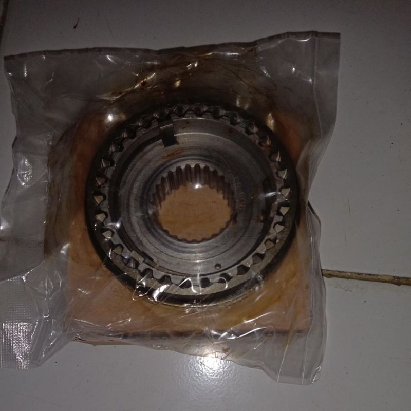 Hub sincromis gigi 3 dan 4 isuzu panther