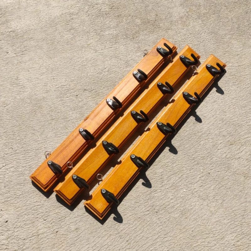 Gantungan baju kayu jati//kapstok kayu jati