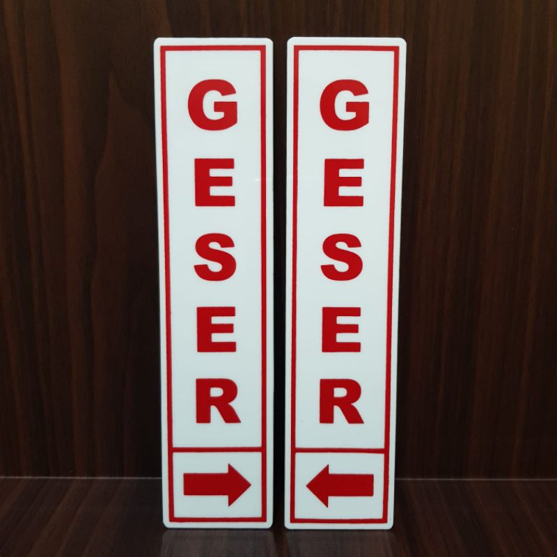

Akrilik sign tulisan GESER arah kiri&kanan (harga sepasang)