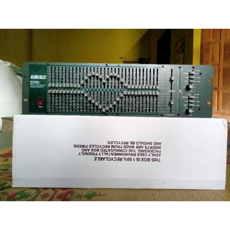 EQ ASHLY GQX3102 2X31CHANEL Made in usa