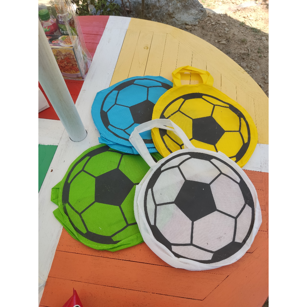 

READY Tas BOLA / Goodie Bag Souvenir Ulang Tahun / Ultah Anak murah model BOLA WARNA - WARNI