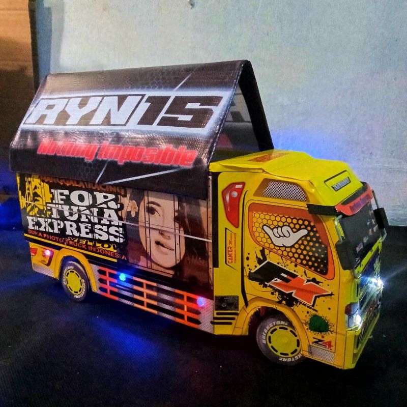 Mainan Miniatur Truk Oleng FORTUNA EXPRESS Master Piece Canter Mania Hits Terbaru Limited edition Re