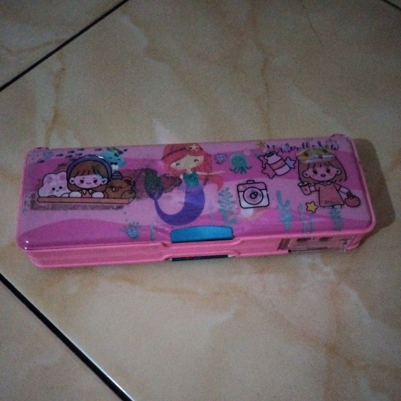

kotak pensil