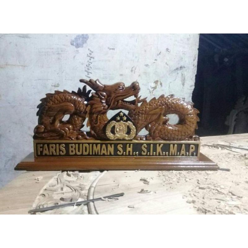 Papan Nama Naga Meja Hukum