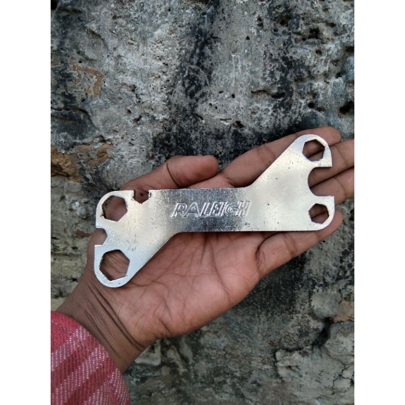 Raleigh bike spanner tool Chopper/grifter/bmx dll