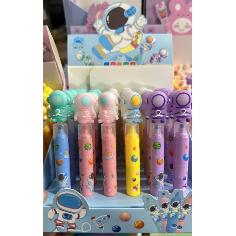 

stabilo astronot/highlighter fancy karakter 3warna