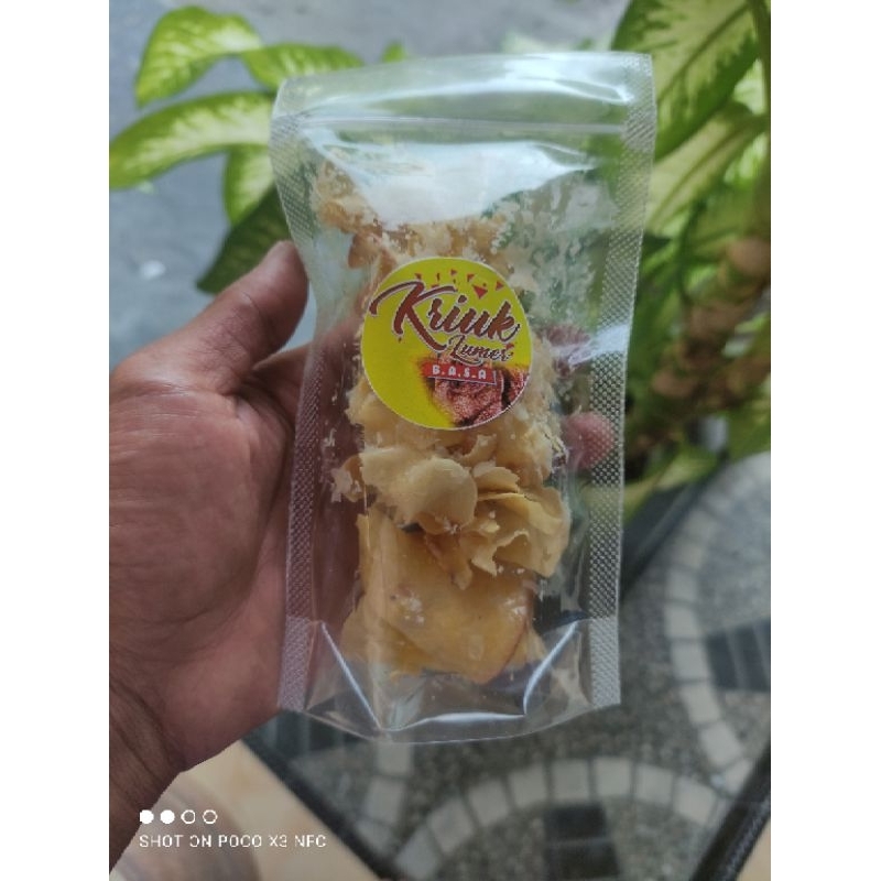 

Kripik Lumer Singkong rasa Tiramisu